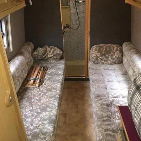 بوتيل House On Wheels