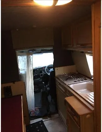House On Wheels 船屋 *