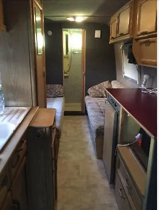 House On Wheels *